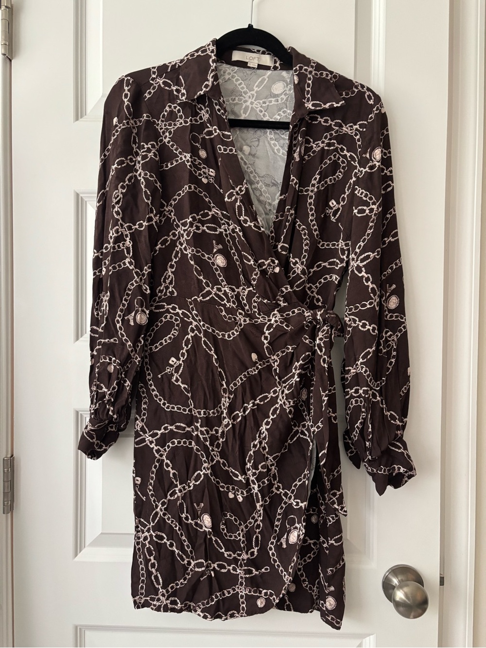 LOFT Brown Chain-Print Wrap Dress 0